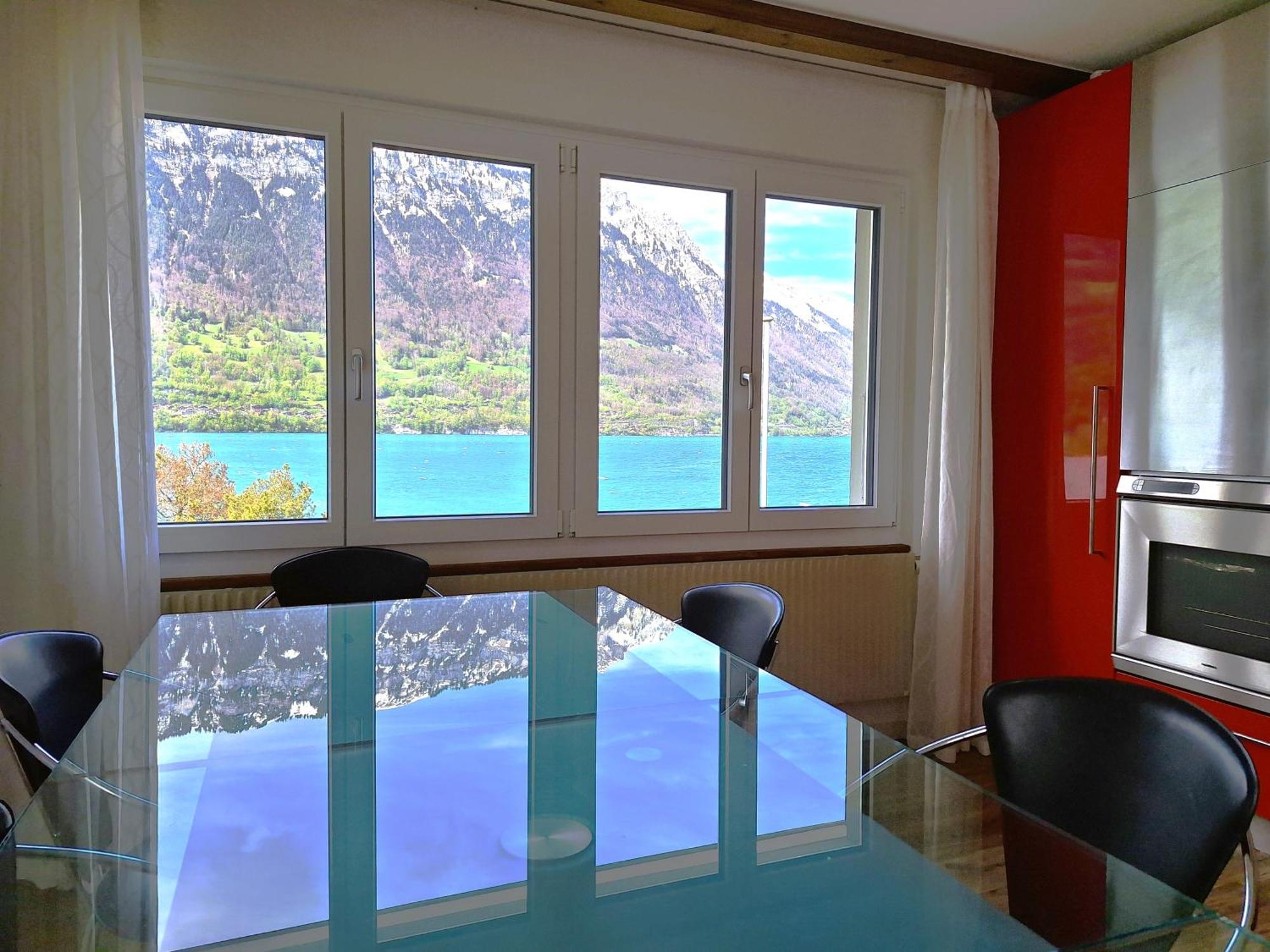 Lake House Bönigen エクステリア 写真