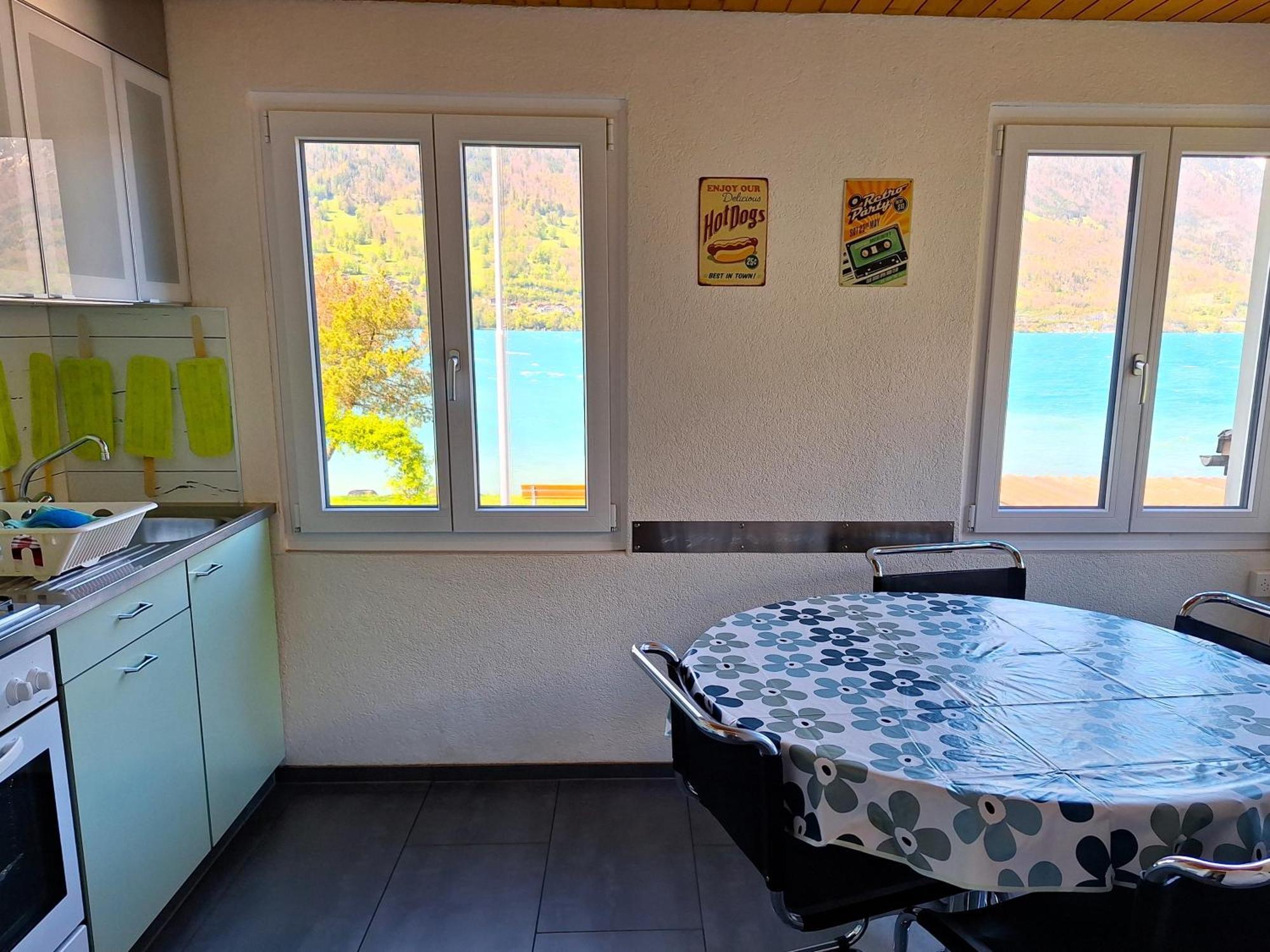Lake House Bönigen エクステリア 写真