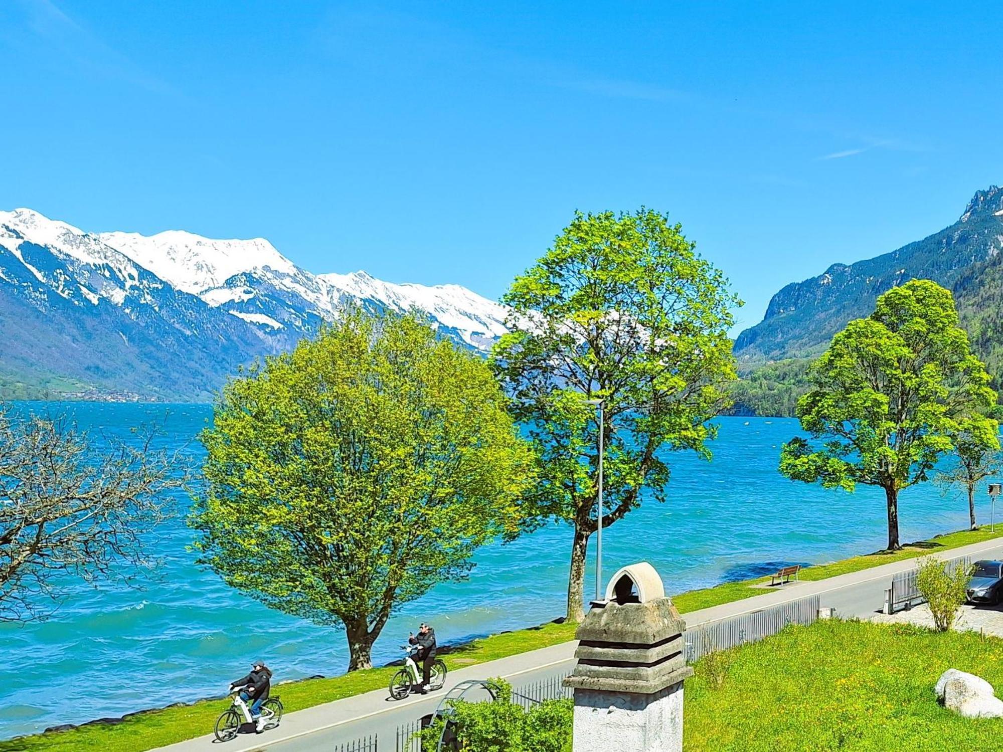Lake House Bönigen エクステリア 写真