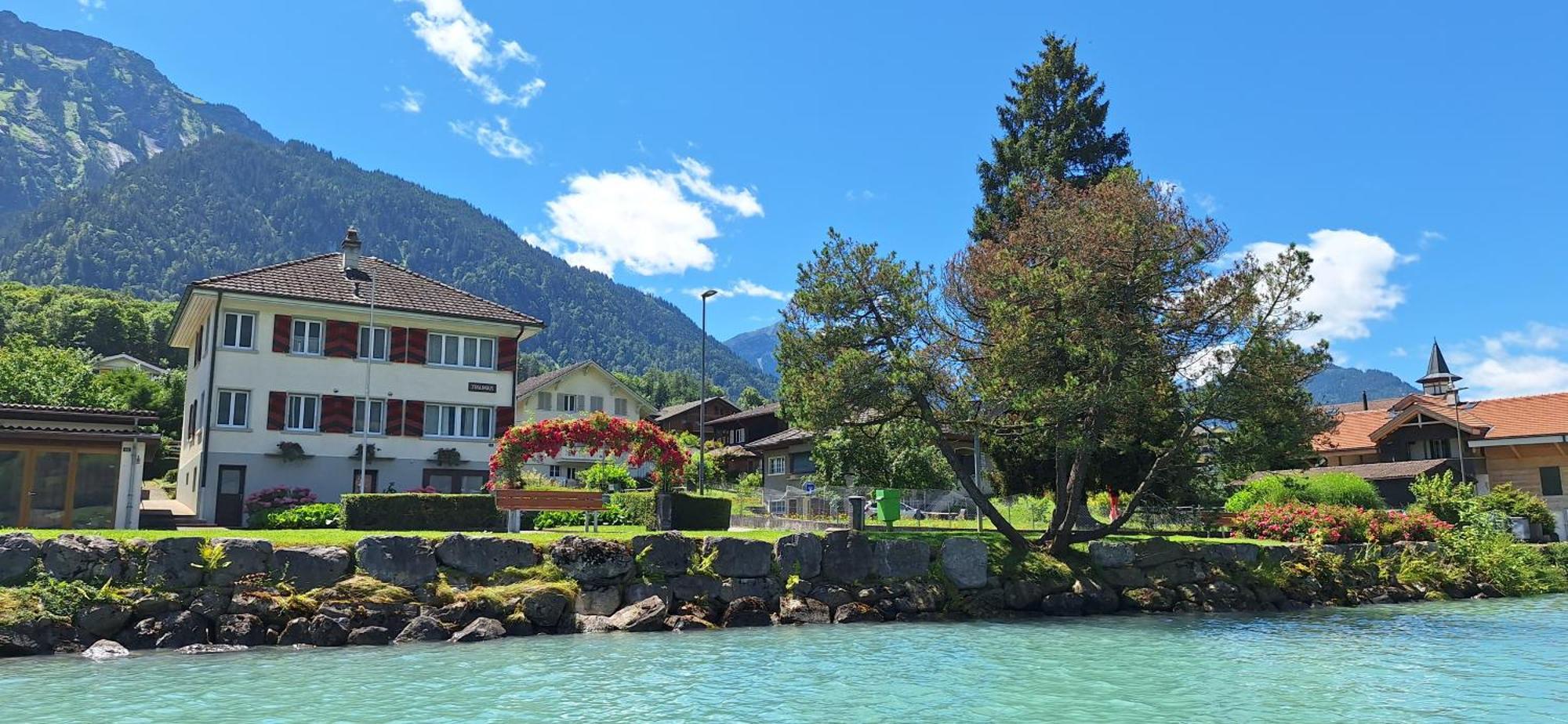 Lake House Bönigen エクステリア 写真
